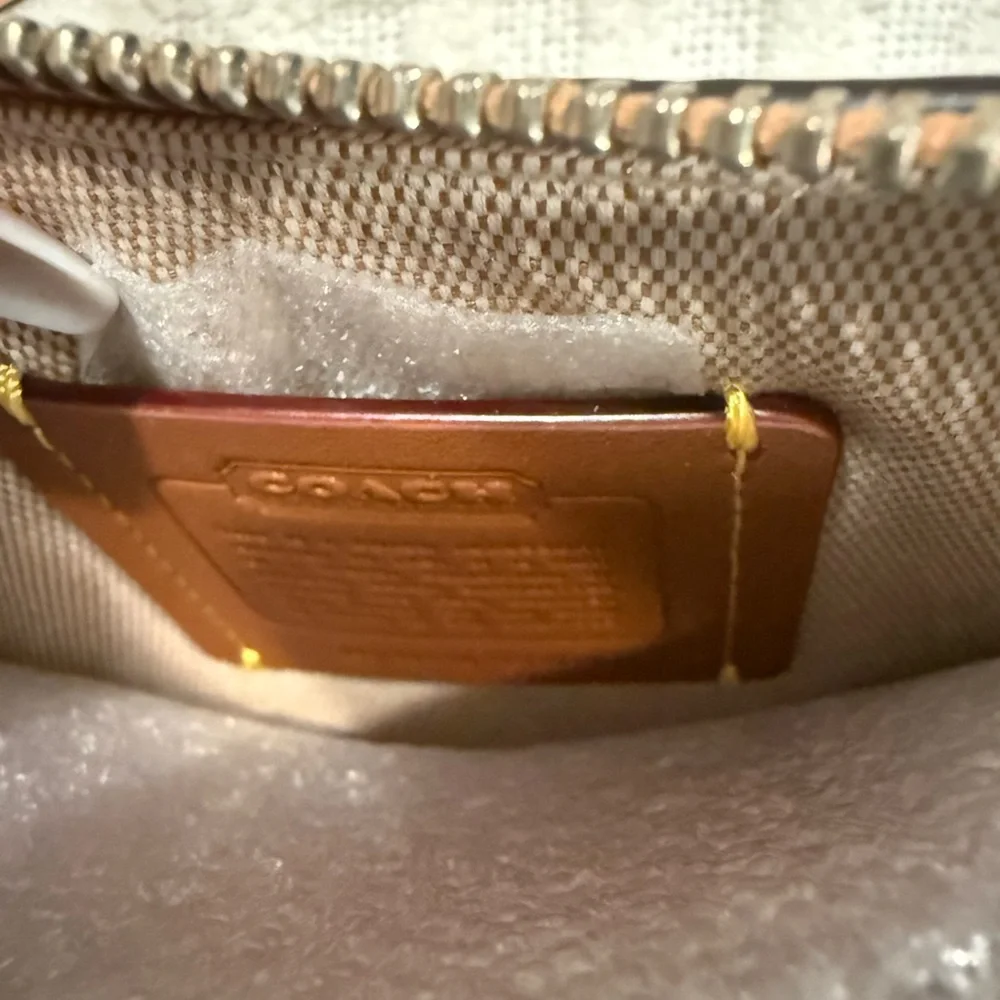 Coach Croc-Embossed Leather Swinger 20, BRAND NEW! - Picture 10 of 12